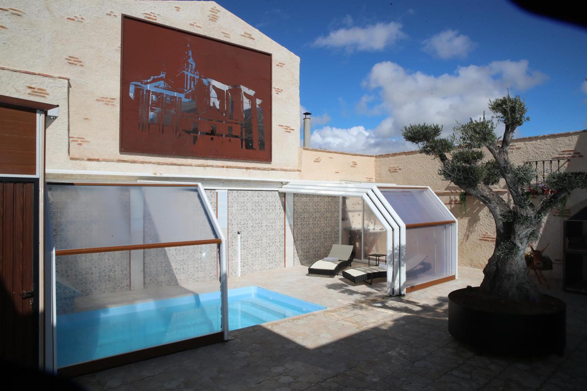 Casa Ruina Casa de hóspedes Nava del Rey Exterior foto